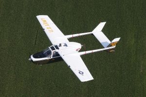 Cessna_O_2A_foto_Petr_Kolmann