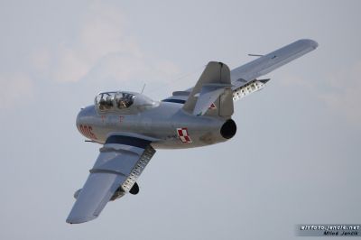 mig-15